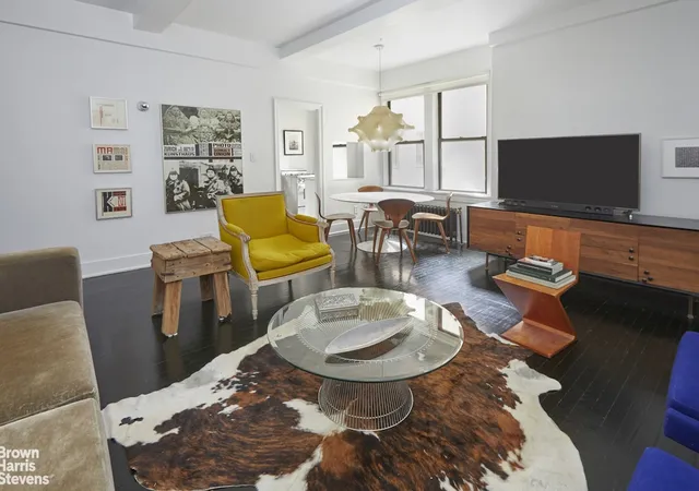 Listing Photo 2 - Condo for sale in building located at 425 E 51St St, New York City, NY 10022 - Unit #2D