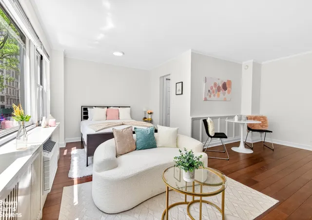 Photo 3 of Sale Pending at 167 E 67th Street #2B, New York, NY 10065 | MLS# RLS20090967 | Listing updated on 2026-07-22
