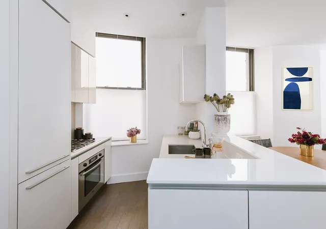 Photo 2 of Condo for sale at 25 Broad St #21E, New York, NY 10004 | MLS# RLS20090976 | Listing updated on 2026-06-03