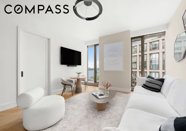 3rd image of 500 W 18Th St, New York City, NY 10011