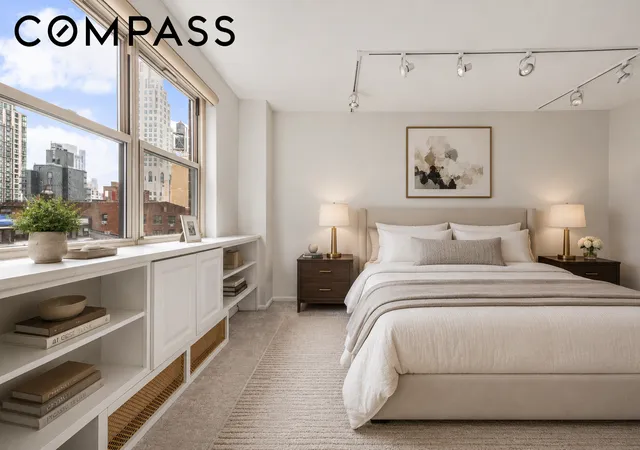 Photo 3 of Sale Pending at 333 E 79th Street #10M, New York City, NY 10075 | MLS# RLS20091065 | Listing updated on 2026-07-29