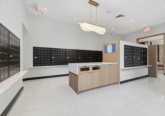 Homes for sale in New York, NY | 150 W End Ave, New York, NY 10023