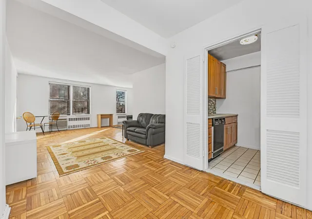 4th image of 100-25 Queens Blvd #2B, Forest Hills, NY 11375 | MLS# RLS20091118