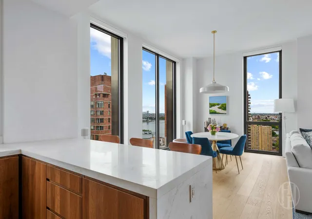Listing Photo 4 - Condo for sale in building located at 360 E 89Th St, New York City, NY 10128 - Unit #22A