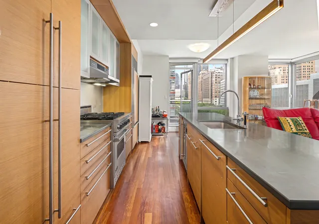 Photo 2 of Condo for sale at 30 West St #5B, New York, NY 10004 | MLS# RLS20091360 | Listing updated on 2026-07-17