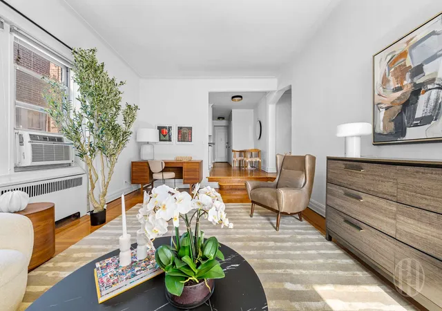 4th image of 55 Eastern Pkwy #6G, Brooklyn, NY 11238 | MLS# RLS20091222