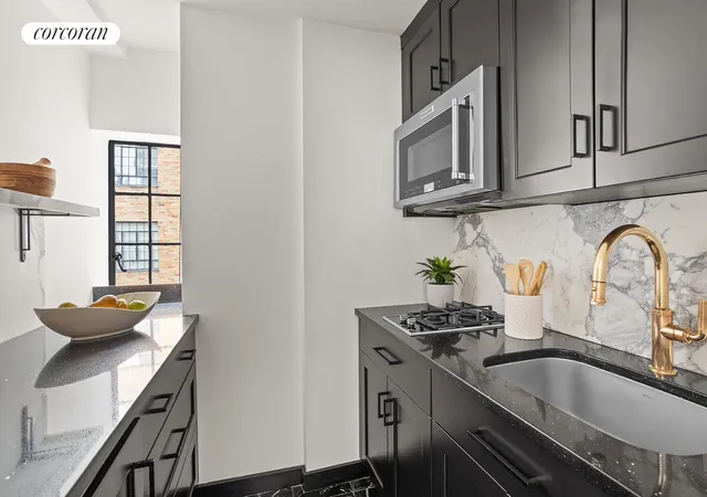3rd image of 10 Park Ave #10A, New York, NY 10016 | MLS# RLS20091276