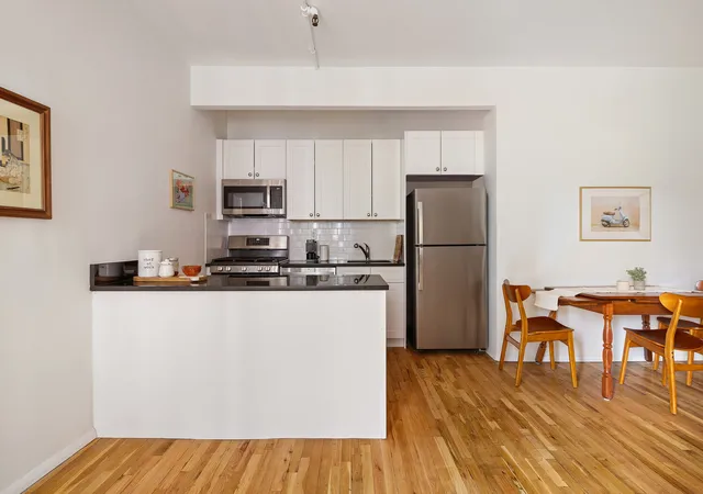 4th image of 759 President St #2H, Brooklyn, NY 11215 | MLS# RLS20091255