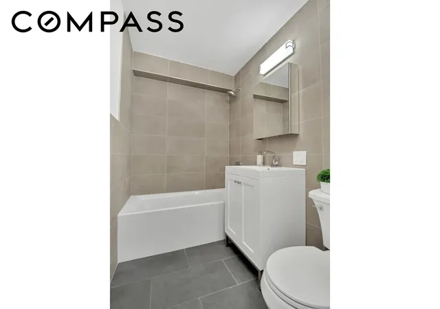 Homes for sale in New York City, NY | 120 E 90Th St #3H, New York City, NY 10128 | MLS# RLS20091202