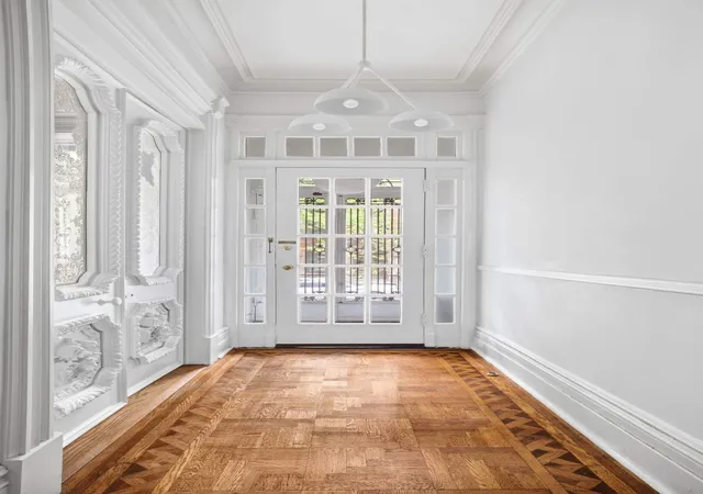 Photo 2 of Single family home for sale at 117 E 91st Street, New York City, NY 10128 | MLS# RLS20091482 | Listing updated on 2026-08-04