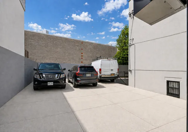 Photo 3 of Single family home for sale at 36 26 11th Street, Astoria, NY 11106 | MLS# RLS20091396 | Listing updated on 2026-05-15