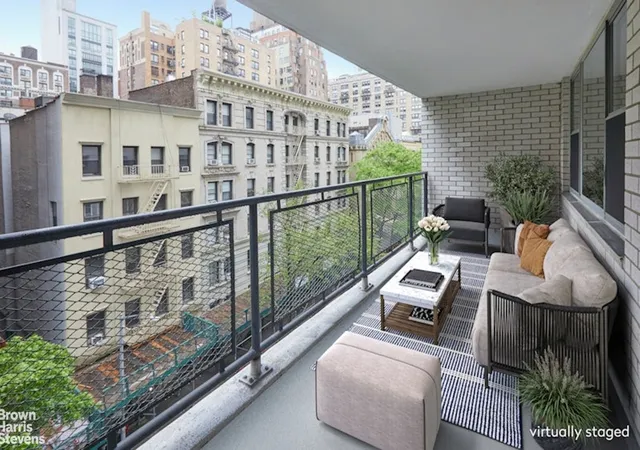Photo 4 of Sale Pending at 55 E 87th Street #6D, New York, NY 10128 | MLS# RLS20091365 | Listing updated on 2026-06-12