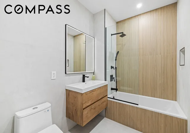 2nd image of 1226 Decatur St #2R, Brooklyn, NY 11207 | MLS# RLS20091528