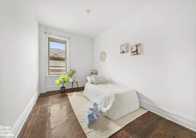 Photo 3 of Sale Pending at 4404 6th Avenue #3B, Brooklyn, NY 11220 | MLS# RLS20091578 | Listing updated on 2026-07-22