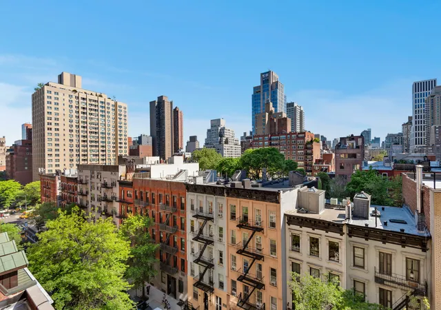 Photo 2 of Sale Pending at 415 E 85th Street #8D, New York, NY 10028 | MLS# RLS20091625 | Listing updated on 2026-06-03