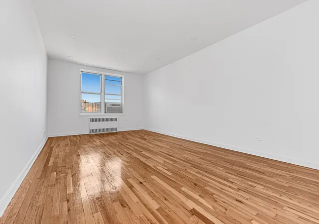 4th image of 67-30 Clyde St #5C, Forest Hills, NY 11375 | MLS# RLS20091651