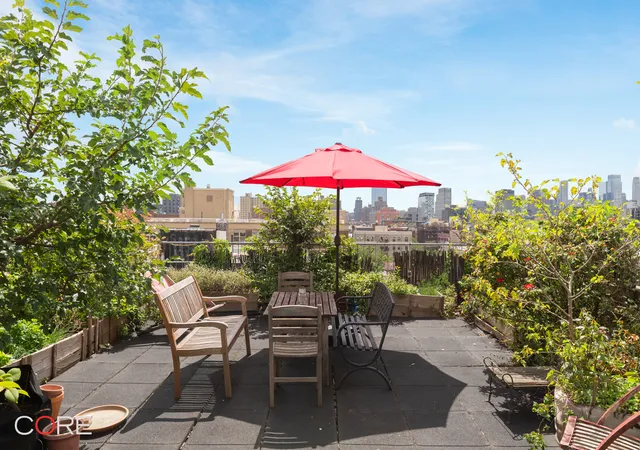 Photo 4 of Sale Pending at 241 E 7th Street #1B, New York, NY 10009 | MLS# RLS20091668 | Listing updated on 2026-06-10