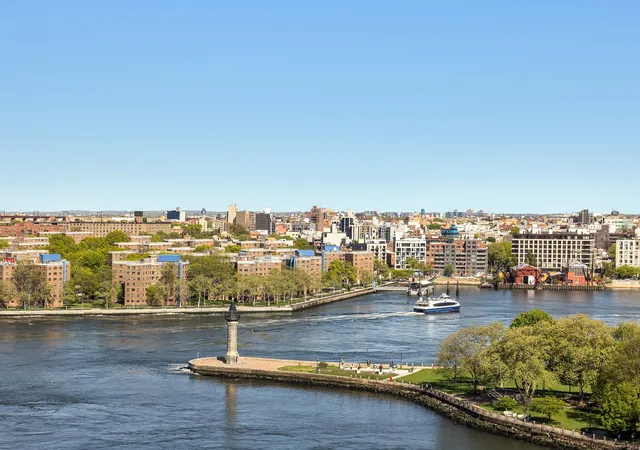 4th image of 10 Gracie Sq #11/12F, New York, NY 10028 | MLS# RLS20091708