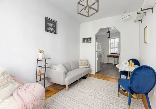 Photo 2 of Sale Pending at 177 Thompson St #13, New York, NY 10012 | MLS# RLS20091383 | Listing updated on 2026-06-16