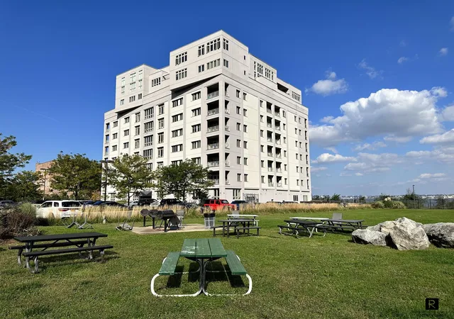 24th image of 90 Bay Street Lndg #4-D, New York City, NY 10301 | MLS# RLS20091459