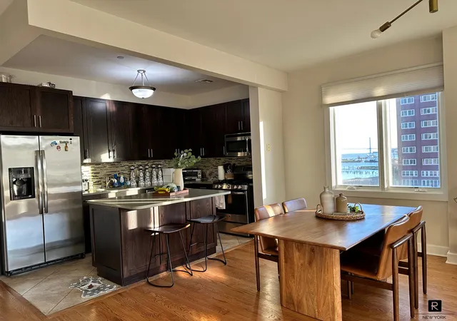 Photo 5 of House for sale at 90 Bay St Landing #4-D, New York City, NY 10301 | MLS# RLS20091459 | Listing updated on 2026-08-03