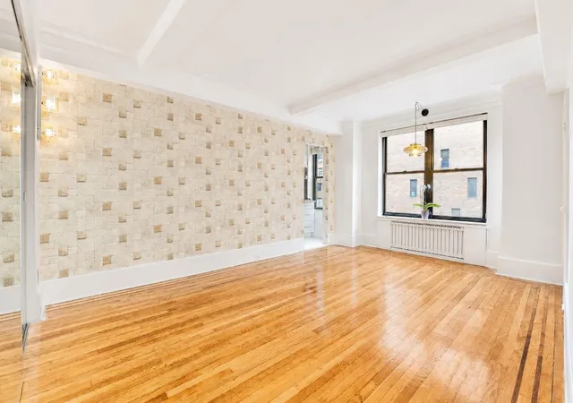 2nd image of 7 Park Ave #11-C, New York City, NY 10016 | MLS# RLS20091715