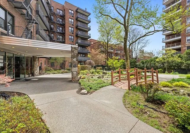 16th image of 87 10 51st Ave #1-C, Elmhurst, NY 11373 | MLS# RLS20091731