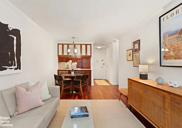 2nd image of 301 E 22nd St #7S, New York City, NY 10010 | MLS# RLS20091733