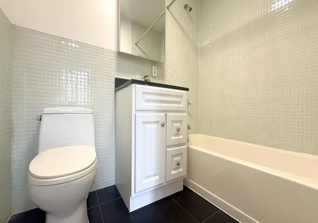 5th image of 60-70 Woodhaven Blvd #3-F, Elmhurst, NY 11373 | MLS# RLS20091745