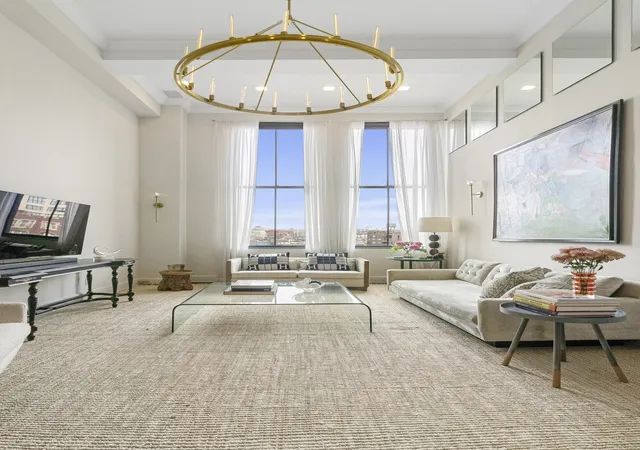 Photo 2 of Condo for sale at 421 Hudson St #607, New York, NY 10014 | MLS# RLS20091756 | Listing updated on 2026-05-16