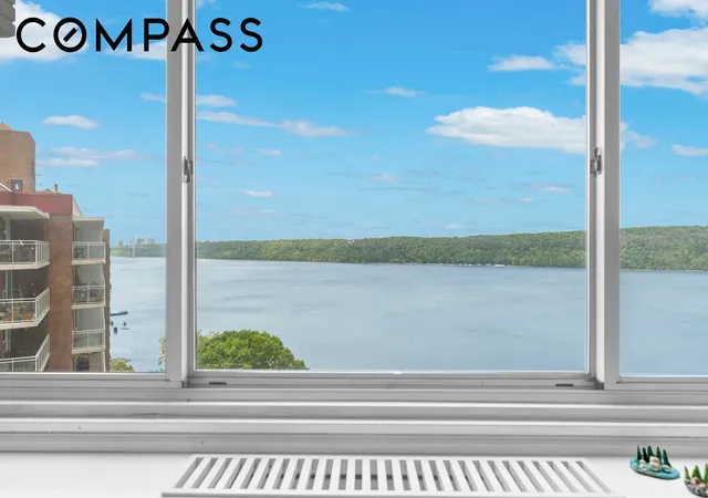 3rd image of 2621 Palisade Ave #11J, Bronx, NY 10463 | MLS# RLS20091761