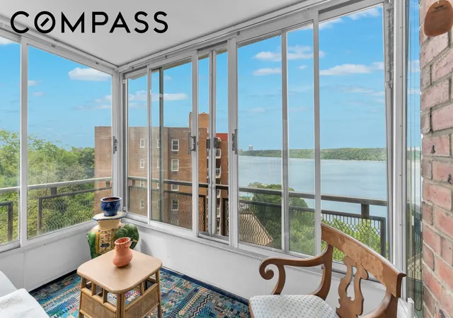 5th image of 2621 Palisade Ave #11J, Bronx, NY 10463 | MLS# RLS20091761