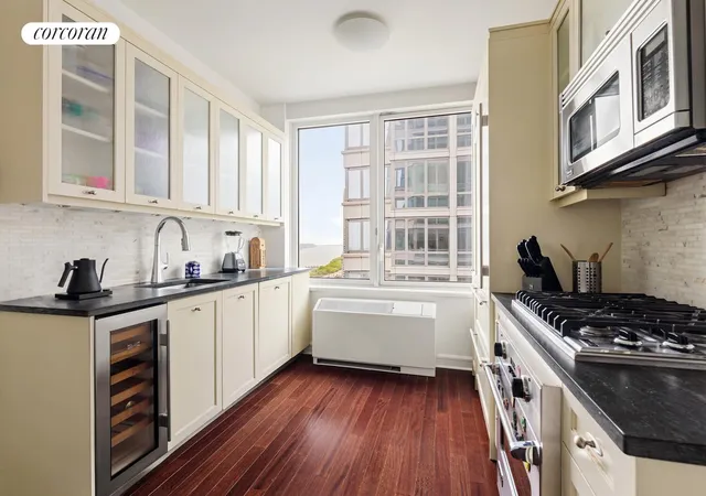 Listing Photo 1 - Condo for sale in building located at 80 Riverside Blvd, New York City, NY 10069 - Unit #26C
