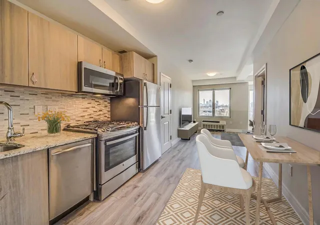 2nd image of 28 20 Astoria Blvd #404, Astoria, NY 11102 | MLS# RLS20091800