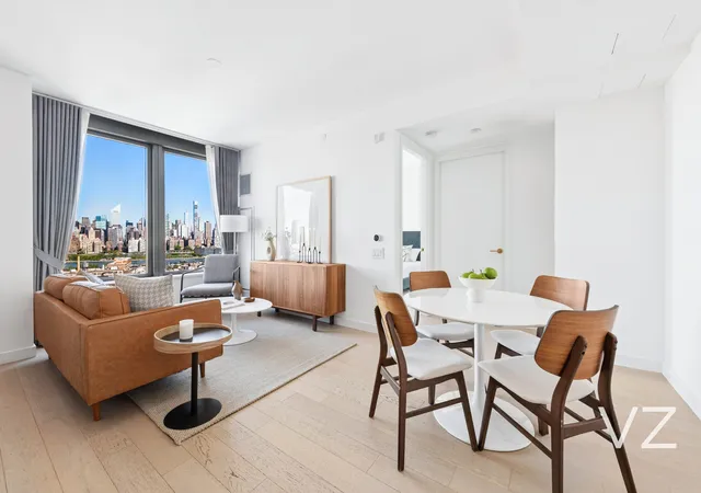 1st image of 3 Court Sq #2012, New York City, NY 11101 | MLS# RLS20091844