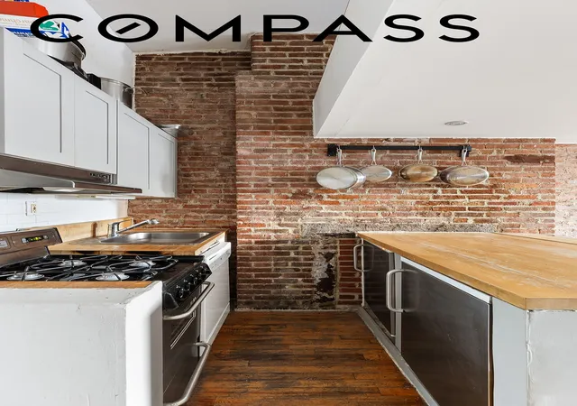 Photo 3 of Sale Pending at 147 Sullivan St #5C, New York City, NY 10012 | MLS# RLS20091993 | Listing updated on 2026-07-28