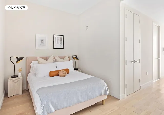 Photo 3 of House for sale at 75 Wall St #34D, New York, NY 10005 | MLS# RLS20092013 | Listing updated on 2026-06-21