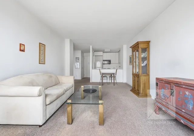 3rd image of 200 W 79Th St #17H, New York, NY 10024 | MLS# RLS20092029