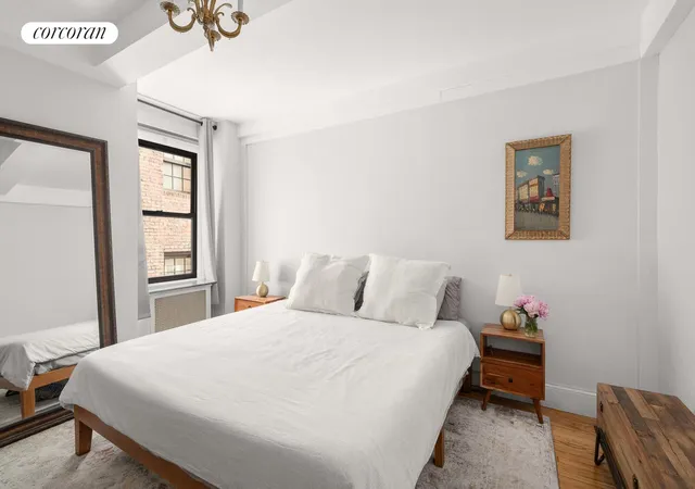 Photo 3 of Sale Pending at 10 Mitchell Pl #9G, New York, NY 10017 | MLS# RLS20092071 | Listing updated on 2026-07-02