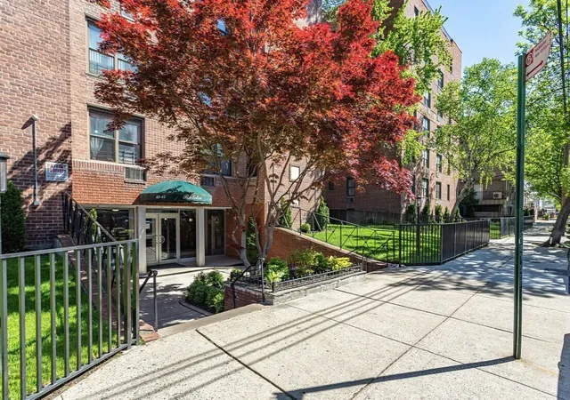 17th image of 65 15 38th Ave #5P, Woodside, NY 11377 | MLS# RLS20092154