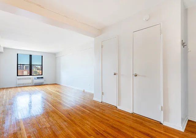 5th image of 65-15 38Th Ave #5P, Woodside, NY 11377 | MLS# RLS20092154