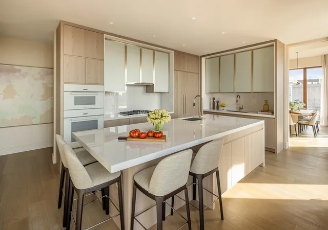 Listing Photo 5 - Condo for sale in building located at 201 E 74Th St, New York City, NY 10021 - Unit #FLOOR27
