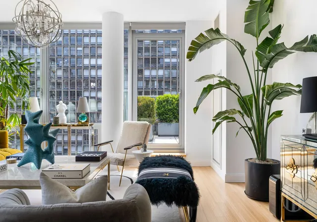 3rd image of 303 E 33Rd St, New York City, NY 10016