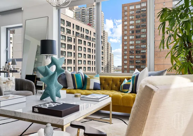 5th image of 303 E 33Rd St, New York City, NY 10016