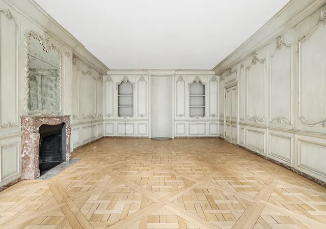 Photo 2 of Sale Pending at 480 Park Ave #19C, New York, NY 10022 | MLS# RLS20092307 | Listing updated on 2026-06-30