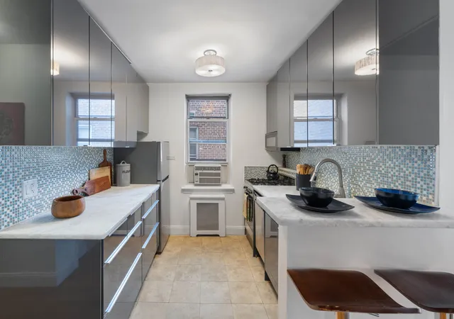 Homes for sale in New York City, NY | 153 Bennett Ave #6H, New York City, NY 10040 | MLS# RLS20092434