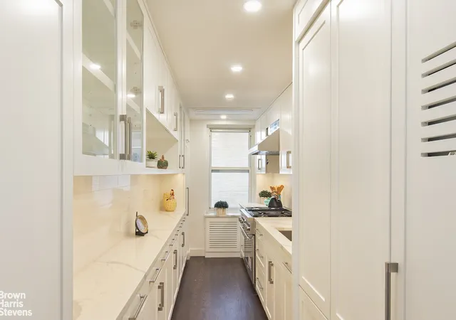 Photo 3 of House for sale at 170 E 77th Street #8G, New York, NY 10075 | MLS# RLS20092514 | Listing updated on 2026-07-19