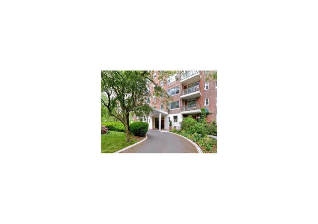 16th image of 750 Kappock St #305, Bronx, NY 10463 | MLS# RLS20092523