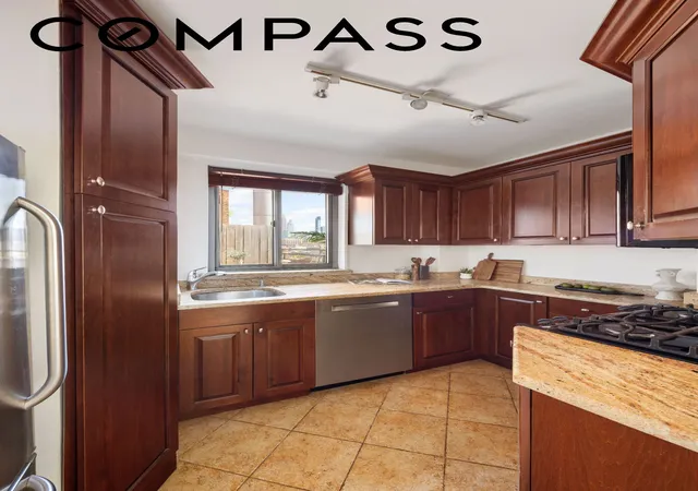 4th image of 175 W 12Th St #18A, New York, NY 10011 | MLS# RLS20092525