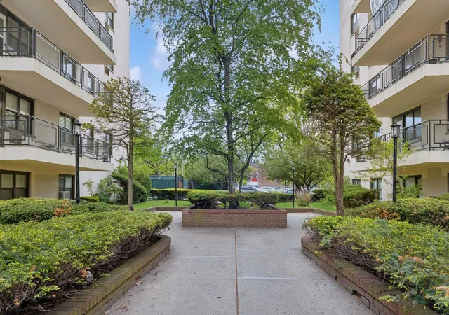 2nd image of 3845 Shore Pkwy, Brooklyn, NY 11235